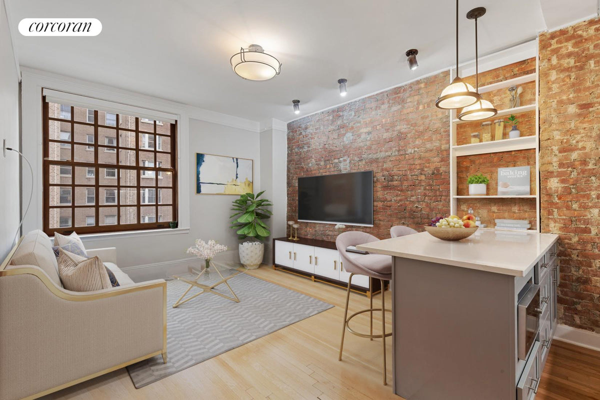 ESRA Realty LLC